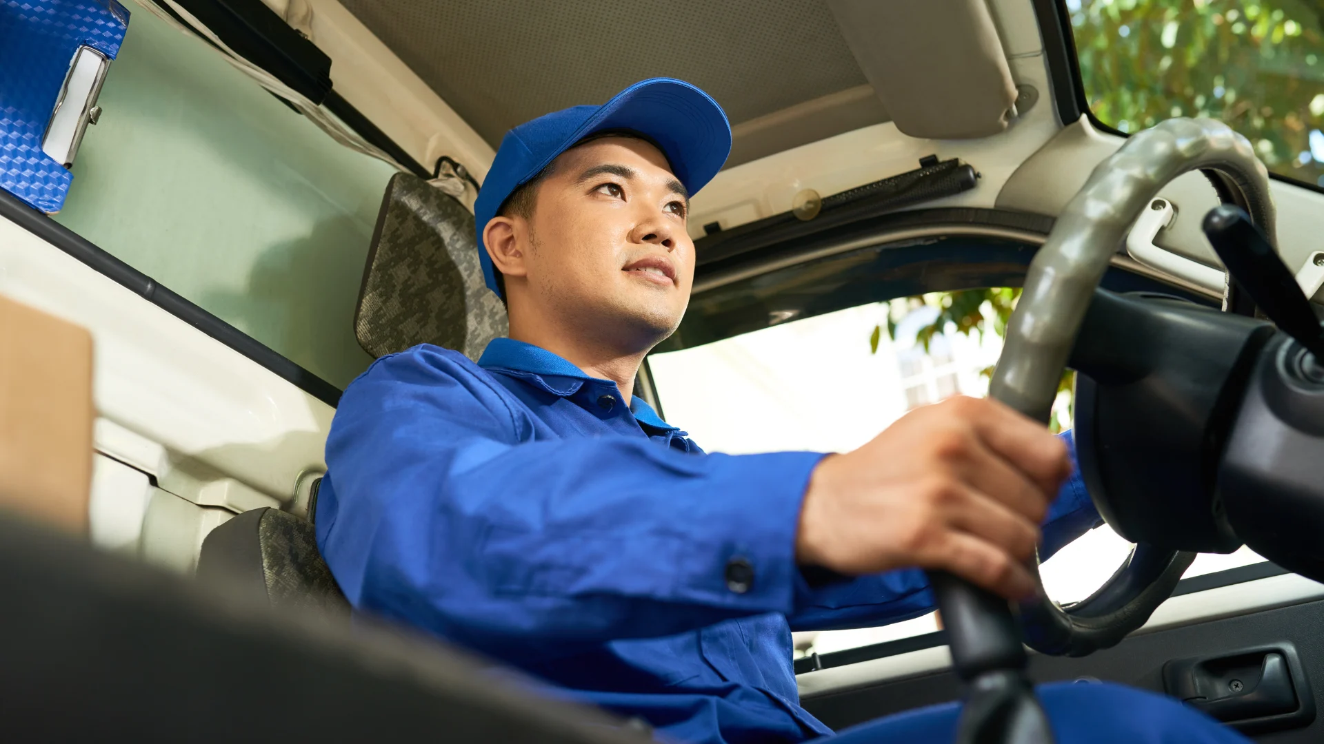 Less than truckload (2)